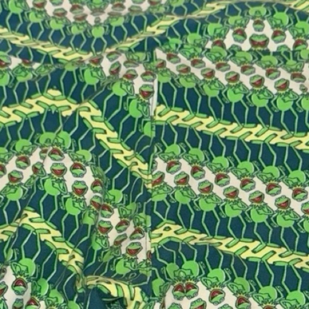 Kermit The Frog‎ Lularoe Disney Women’s Leggings one size